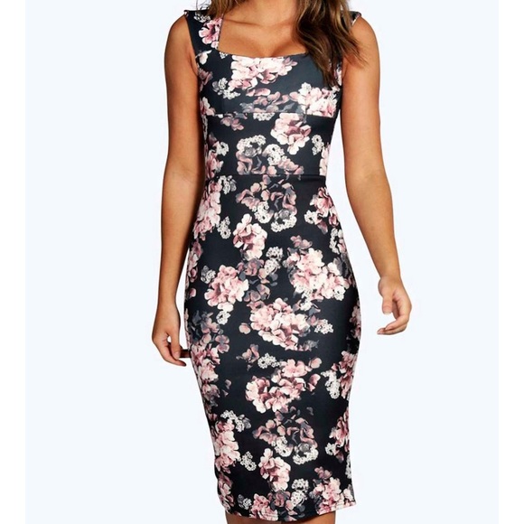 Floral dress - Picture 1 of 3